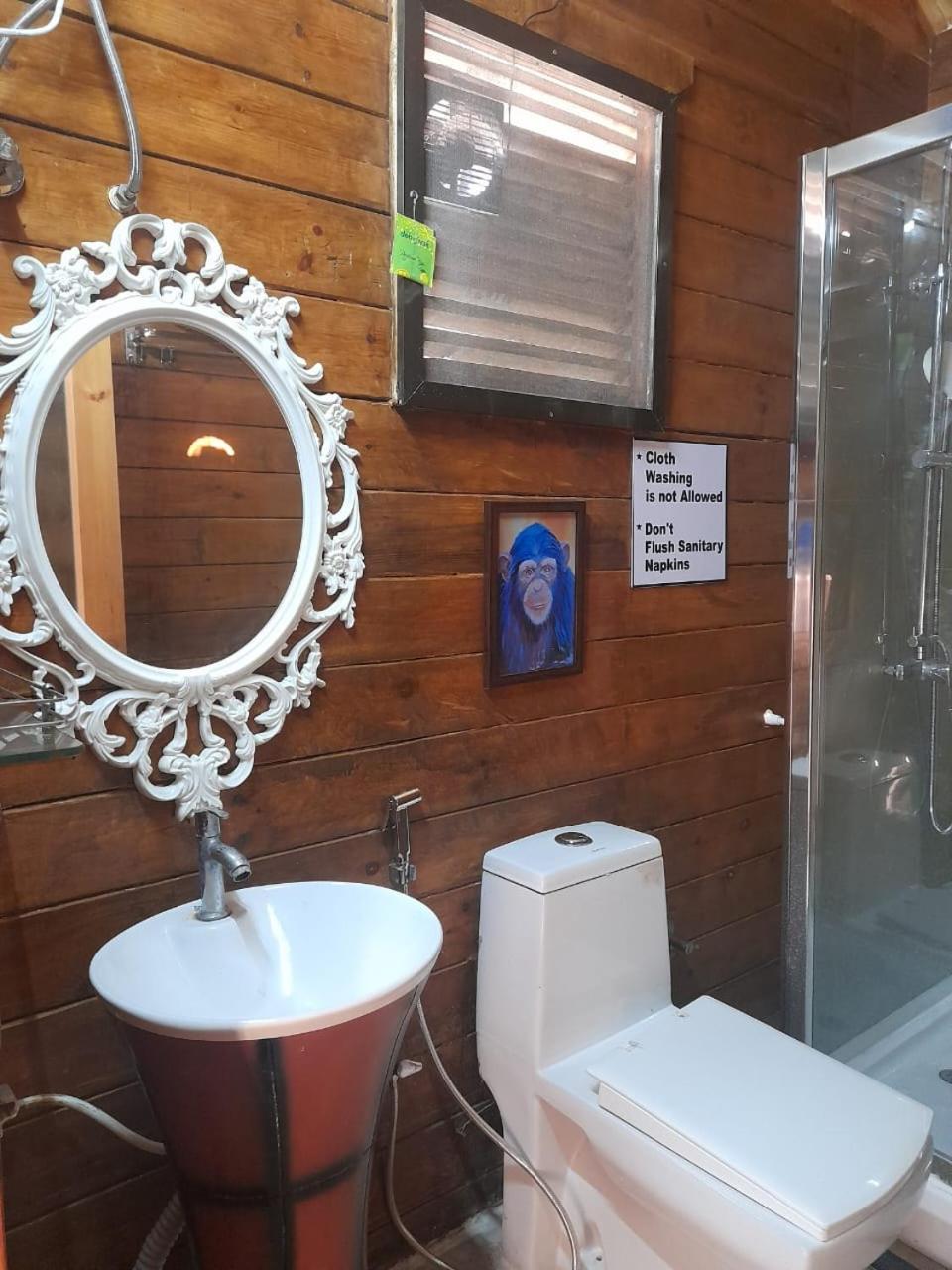 Coastal Bay Inn آليباغ المظهر الخارجي الصورة